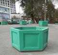 Бетонные уличные вазоны: надежность и эстетичность!