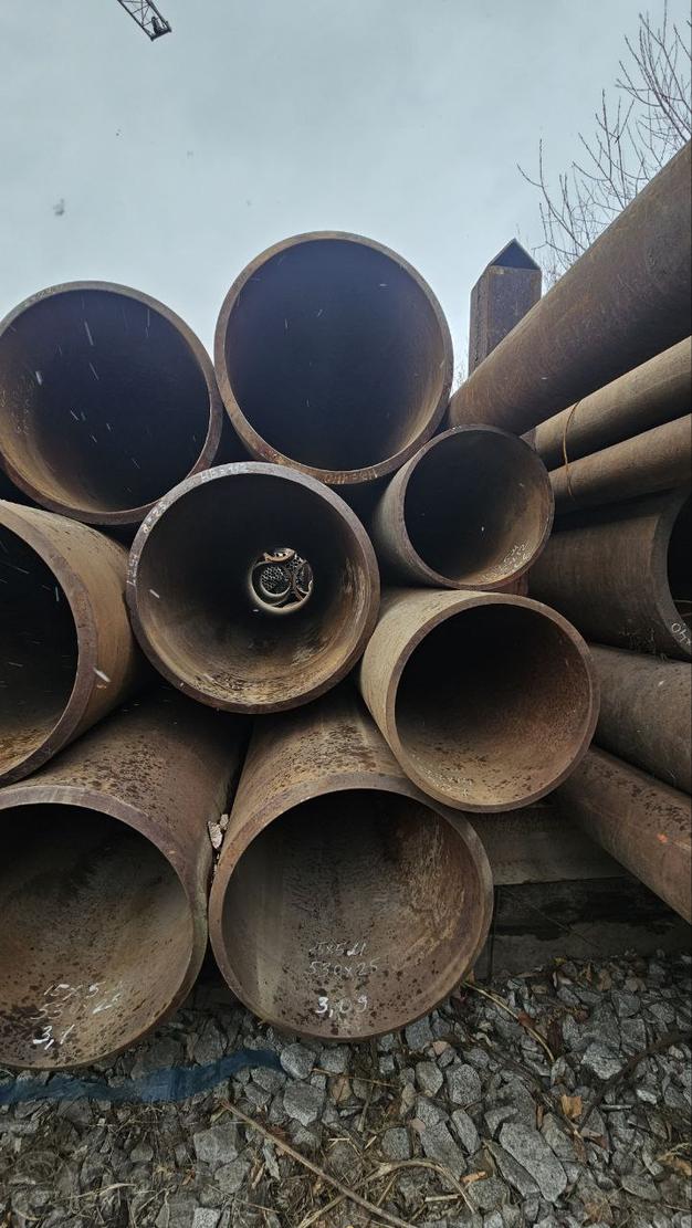 Труба крекинговая 530x25 сталь 15Х5М ASTM A335 P5